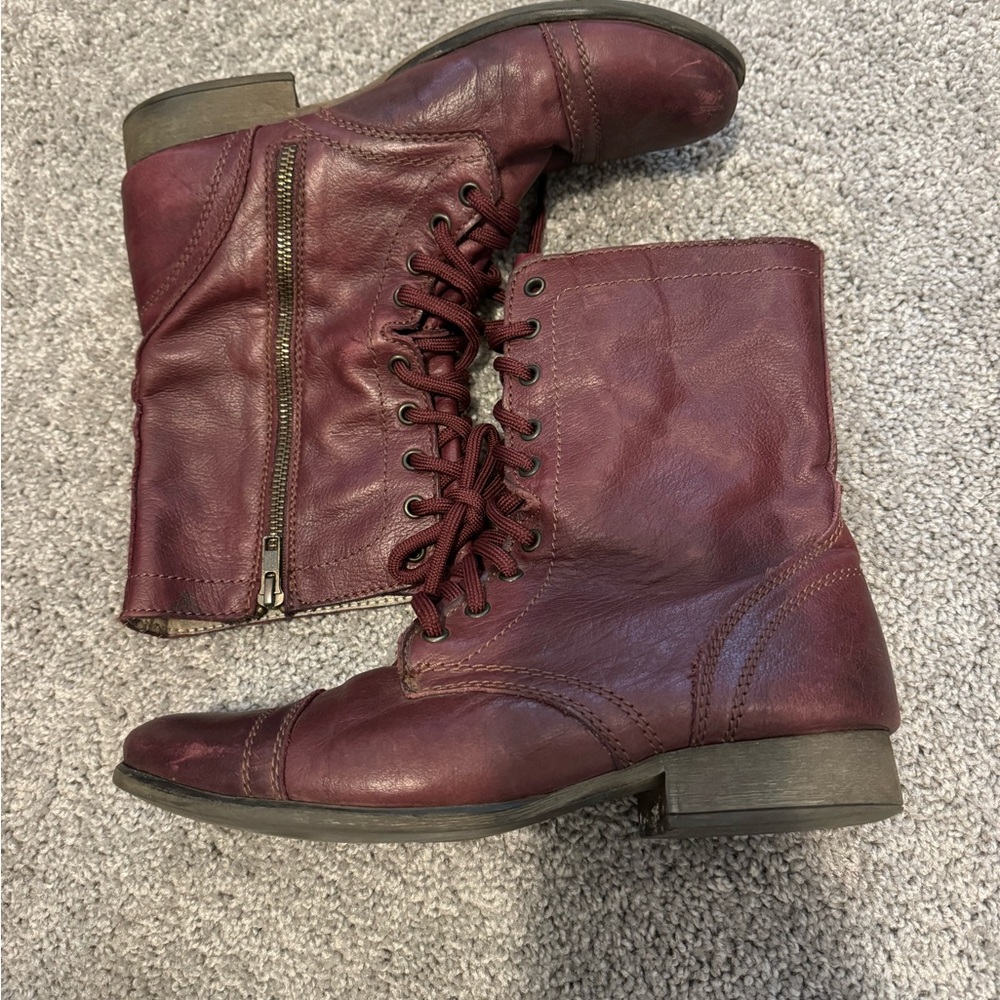 Steve Madden Womens Troopa Boots Size 10 Burgundy Leather Combat Booties